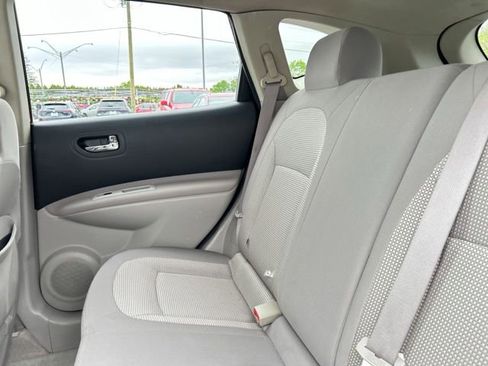 Used 2012 Nissan Rogue SV FWD image 16