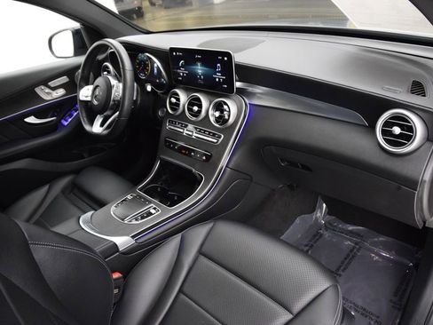 Used 2023 Mercedes-Benz GLC 300 4MATIC Coupe image 14