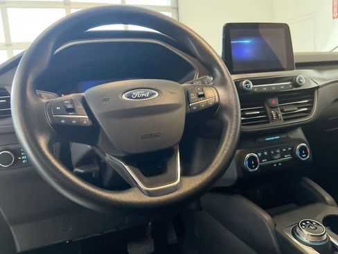 Used 2025 Ford Escape Active image 14