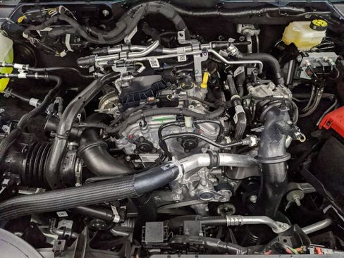 New 2025 Ford Ranger Lariat w/ FX4 Off-Road Package image 27