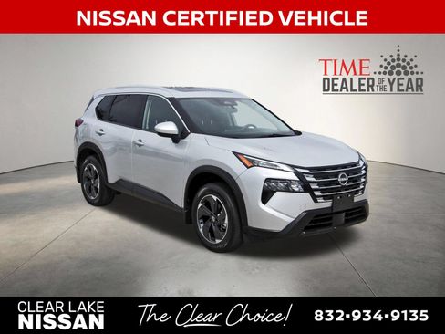 Certified 2025 Nissan Rogue SV w/ SV Premium Package FWD image 10