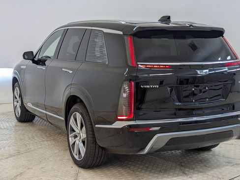 New 2026 Cadillac Vistiq Luxury image 3