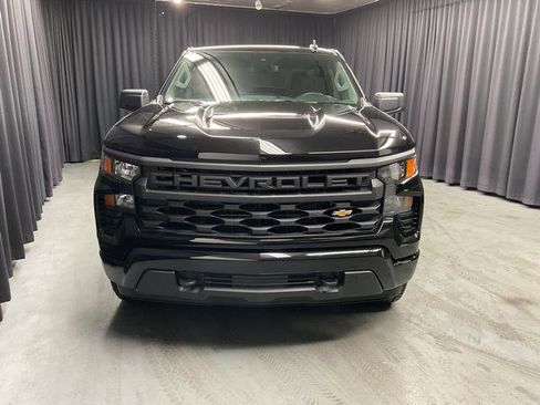 Used 2026 Chevrolet Silverado 1500 Custom AWD/4WD image 4