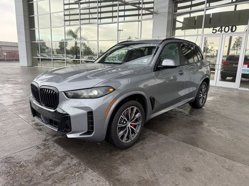 Used 2026 BMW X5 xDrive40i w/ M Sport Package image 1
