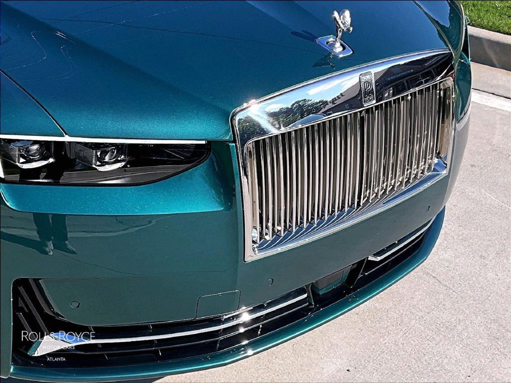 Certified 2025 Rolls-Royce Ghost AWD/4WD image 26