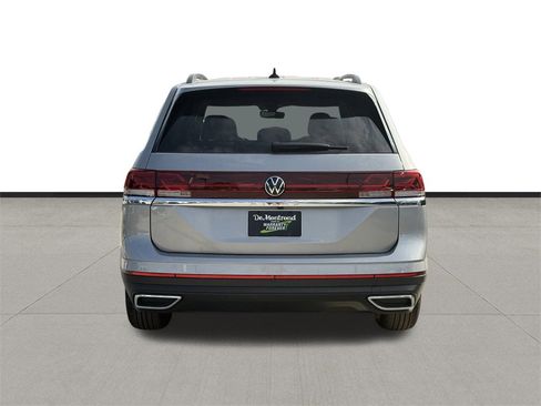 New 2026 Volkswagen Atlas SE image 6