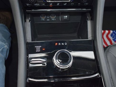 Used 2023 Jeep Grand Cherokee L Limited image 21