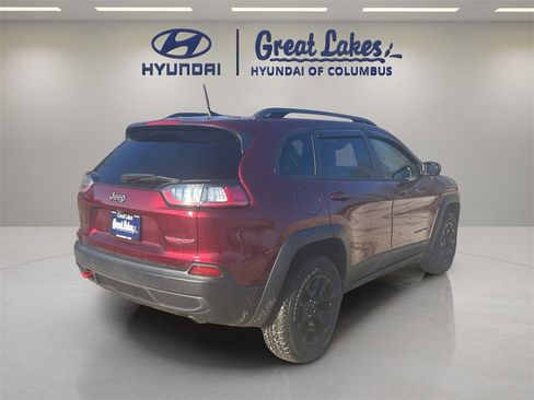 Used 2021 Jeep Cherokee Trailhawk w/ Premium Leather Package image 5