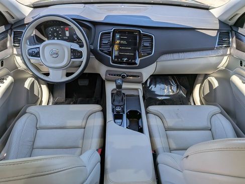 Used 2022 Volvo XC90 T6 Inscription w/ Advanced Package AWD/4WD image 5