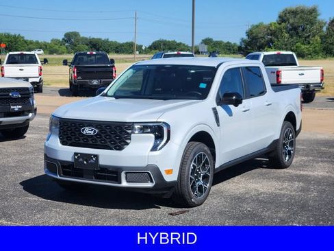 New 2026 Ford Maverick Lariat w/ 4K Tow Package AWD/4WD image 3
