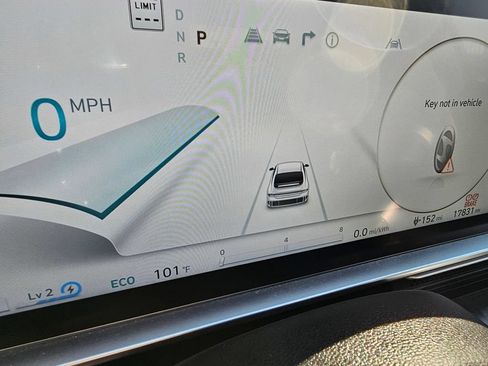 Certified 2024 Hyundai Ioniq 6 SEL RWD image 28
