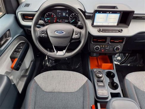 Certified 2023 Ford Maverick XLT w/ XLT Luxury Package image 7