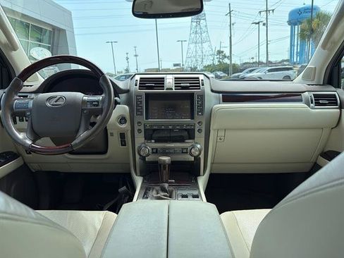 Used 2017 Lexus GX 460 Premium AWD/4WD image 13