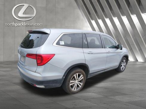 Used 2017 Honda Pilot EX-L image 6