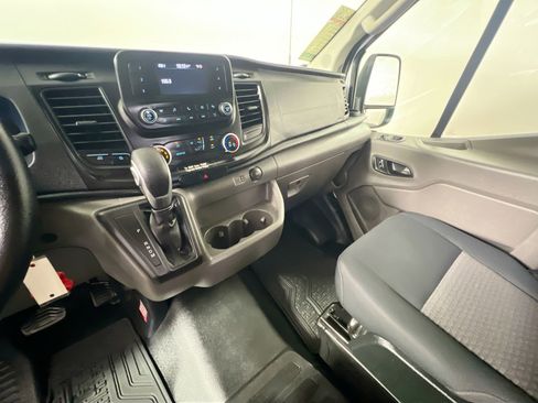 Used 2025 Ford Transit 250 Low Roof w/ Exterior Upgrade Package RWD image 25