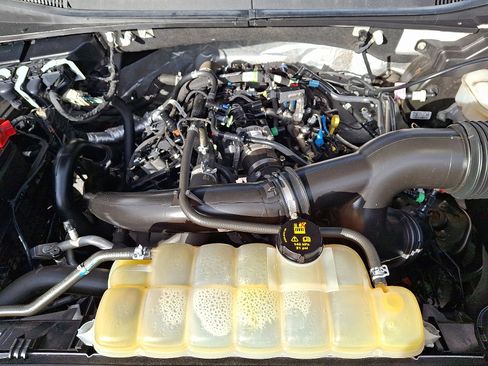 Certified 2019 Ford F150 XLT w/ Equipment Group 302A Luxury image 26