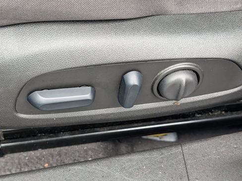 Used 2024 Chevrolet Malibu LT image 18