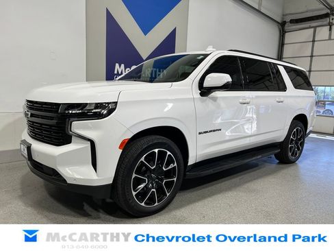 Used 2024 Chevrolet Suburban RST w/ Luxury Package AWD/4WD image 9