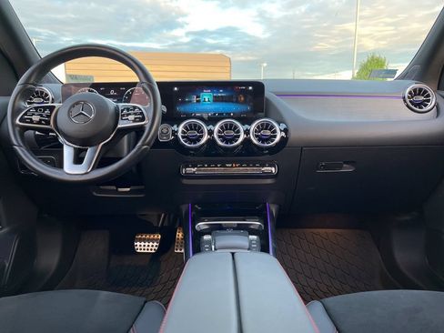 Used 2023 Mercedes-Benz GLA 250 4MATIC image 14