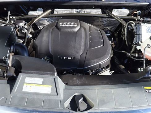 Used 2020 Audi Q5 2.0T Premium w/ Convenience Package image 59