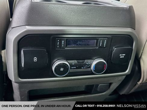 Used 2020 Ford Expedition XLT w/ Equipment Group 202A RWD image 26