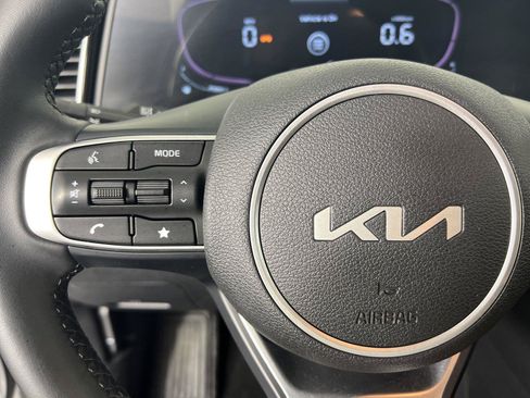 Used 2023 Kia Sportage EX FWD image 8