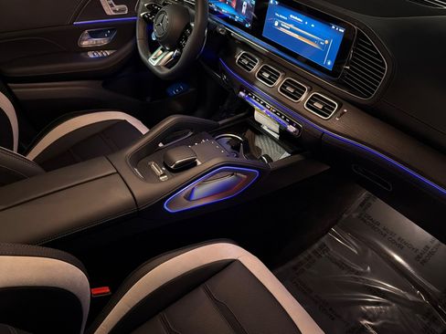 New 2026 Mercedes-Benz GLE 63 AMG S image 15