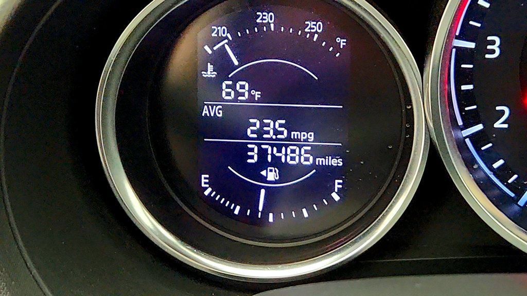 Used 2016 MAZDA MX-5 Miata Club w/ Brembo/BBS Package RWD image 16