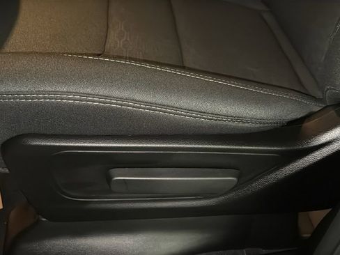 Used 2025 RAM 1500 Tradesman AWD/4WD image 23