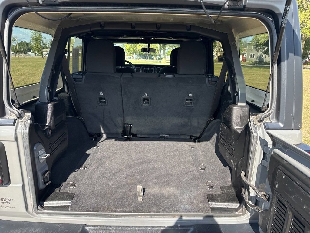 Used 2020 Jeep Wrangler Unlimited Sport AWD/4WD image 14