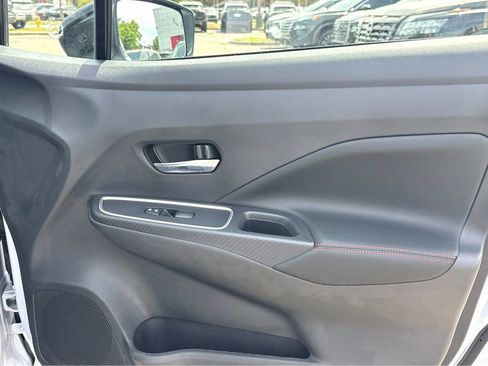 New 2025 Nissan Versa SR w/ Trunk Package FWD image 13
