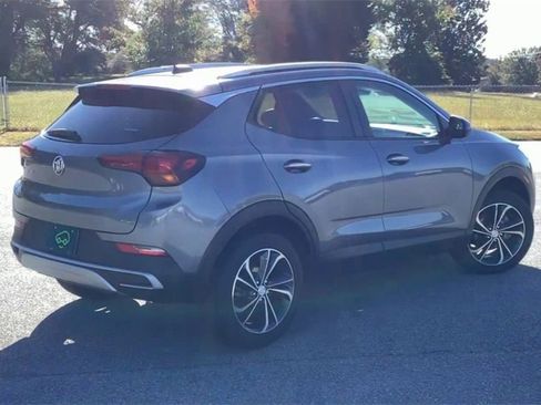 Certified 2022 Buick Encore GX Select image 8