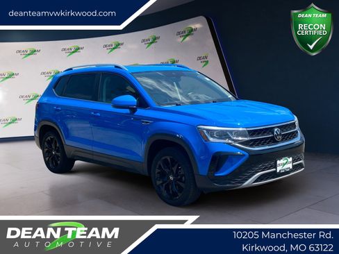 Used 2022 Volkswagen Taos SEL FWD image 1