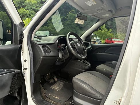 Used 2018 RAM ProMaster City Tradesman FWD image 7