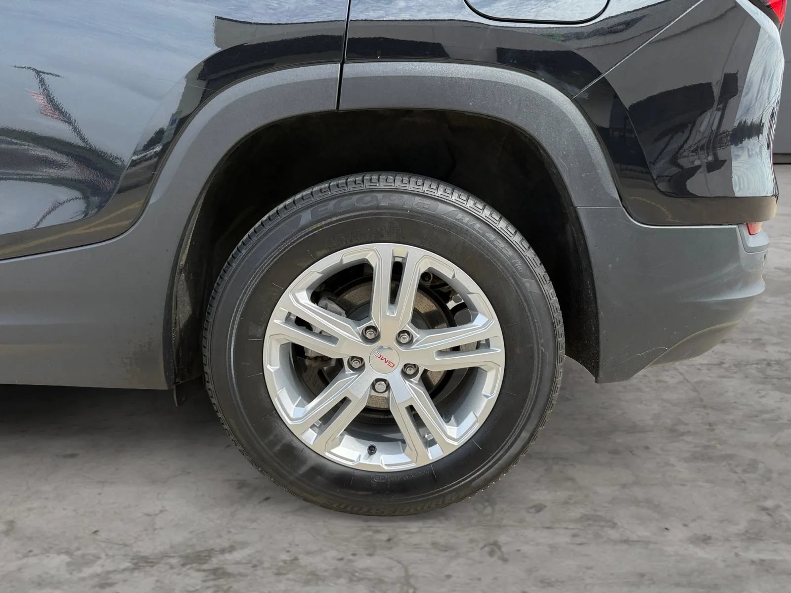 Used 2019 GMC Terrain SLE w/ Driver Convenience Package AWD/4WD image 43