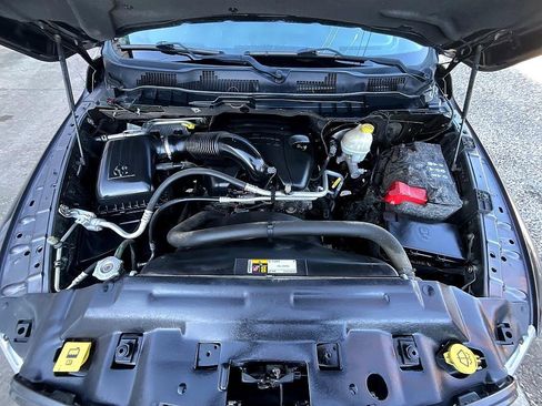 Used 2014 RAM 1500 Express image 3