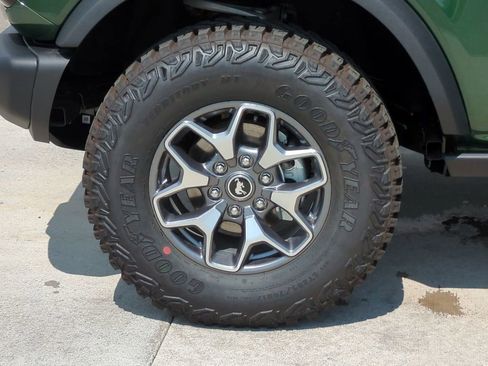 New 2025 Ford Bronco Badlands AWD/4WD image 12
