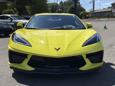 Used 2023 Chevrolet Corvette Stingray Premium Cpe w/ Z51 Performance Package RWD image 4