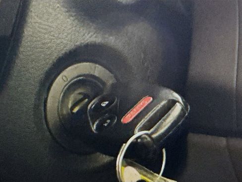 Used 2010 Honda Civic LX image 17