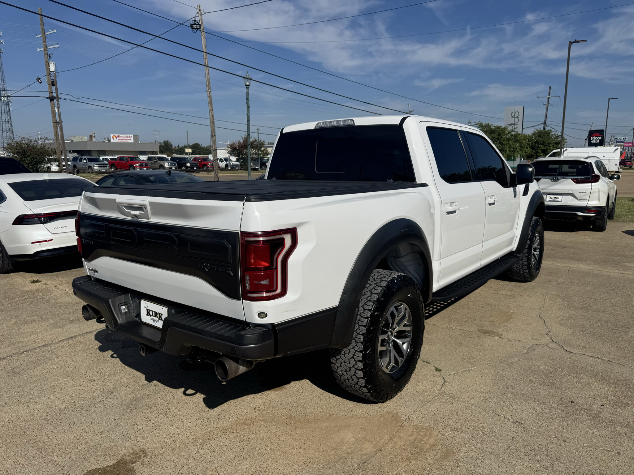 Used 2018 Ford F150 Raptor w/ Equipment Group 802A Luxury AWD/4WD image 5