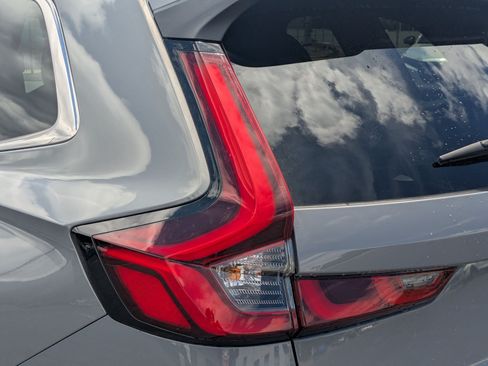 Used 2024 Honda CR-V EX-L image 13