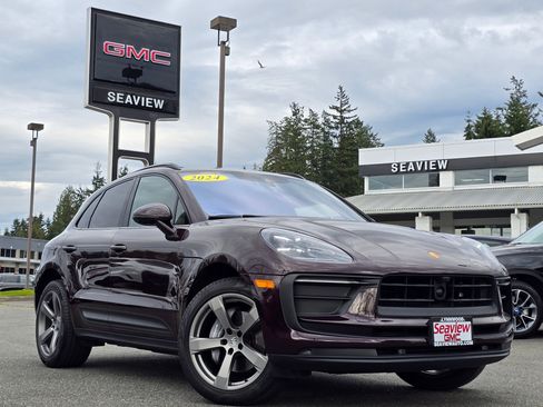Used 2024 Porsche Macan AWD/4WD image 1