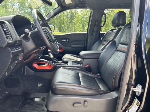 Certified 2023 Nissan Frontier PRO-4X w/ Pro-4X Premium Package AWD/4WD image 14