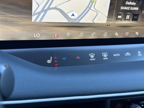 New 2026 Nissan Leaf SV+ w/ Floor Mat Package (SV+) image 26