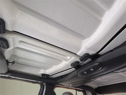 New 2026 Jeep Gladiator Sport image 36