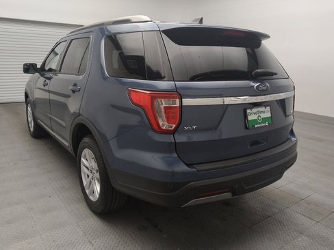 Used 2019 Ford Explorer XLT AWD/4WD image 5