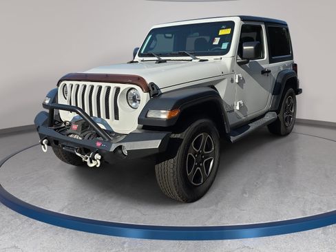 Used 2018 Jeep Wrangler Sport AWD/4WD image 1