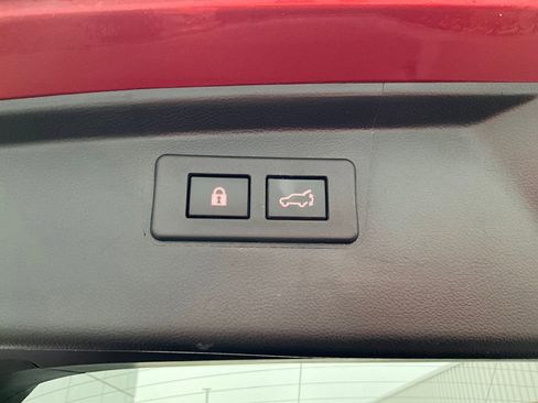 Certified 2022 Subaru Outback Premium image 27