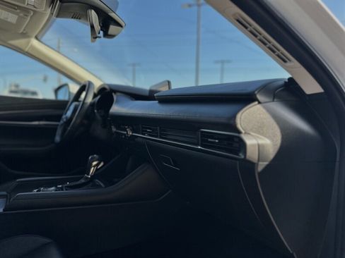 Used 2021 MAZDA MAZDA3 s image 5