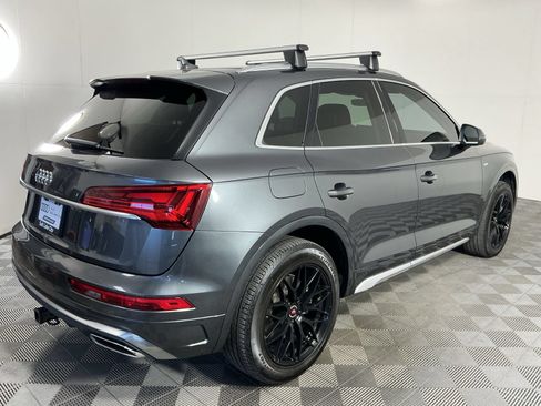 Used 2021 Audi Q5 e Premium w/ Convenience Package AWD/4WD image 9